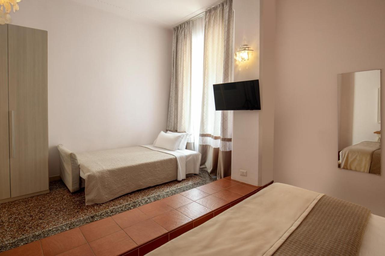 Baldassini Suites Рим Екстериор снимка