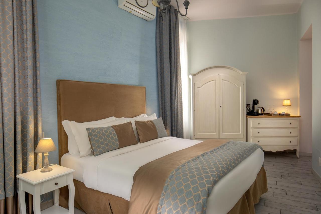 Baldassini Suites Рим Екстериор снимка