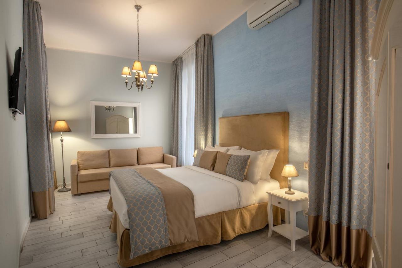 Baldassini Suites Рим Екстериор снимка