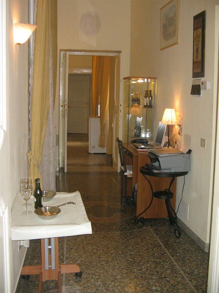 Baldassini Suites Рим Екстериор снимка
